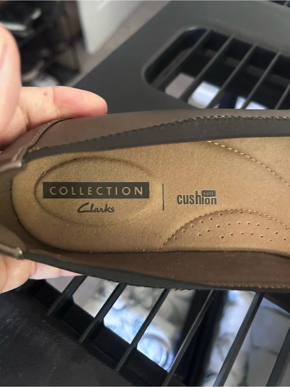 Clarks Womens Cushion Soft Collection Bronze Leather Ballet Flats Size 8.5
